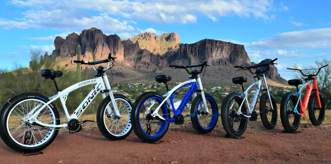 Multiple color choices of e-bikes from Soul Beach Cruisers