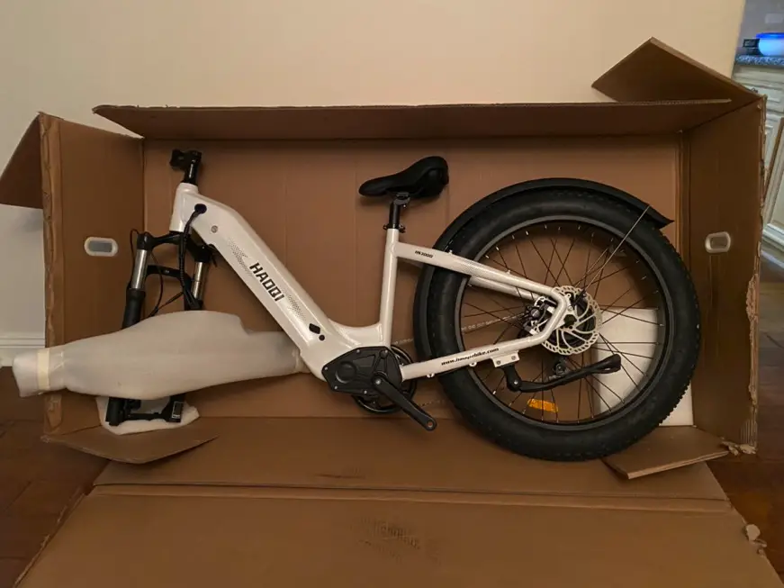 Hoaqi Eagle ebike inside box