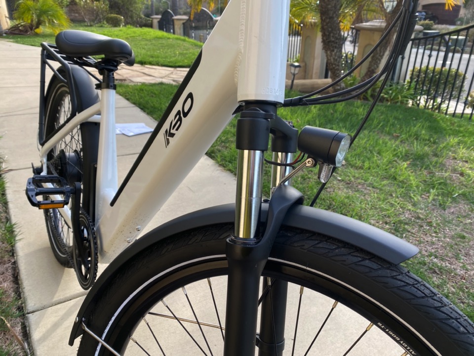 Front view of KBO Breeze showing tire, fender, headlight, and frame.