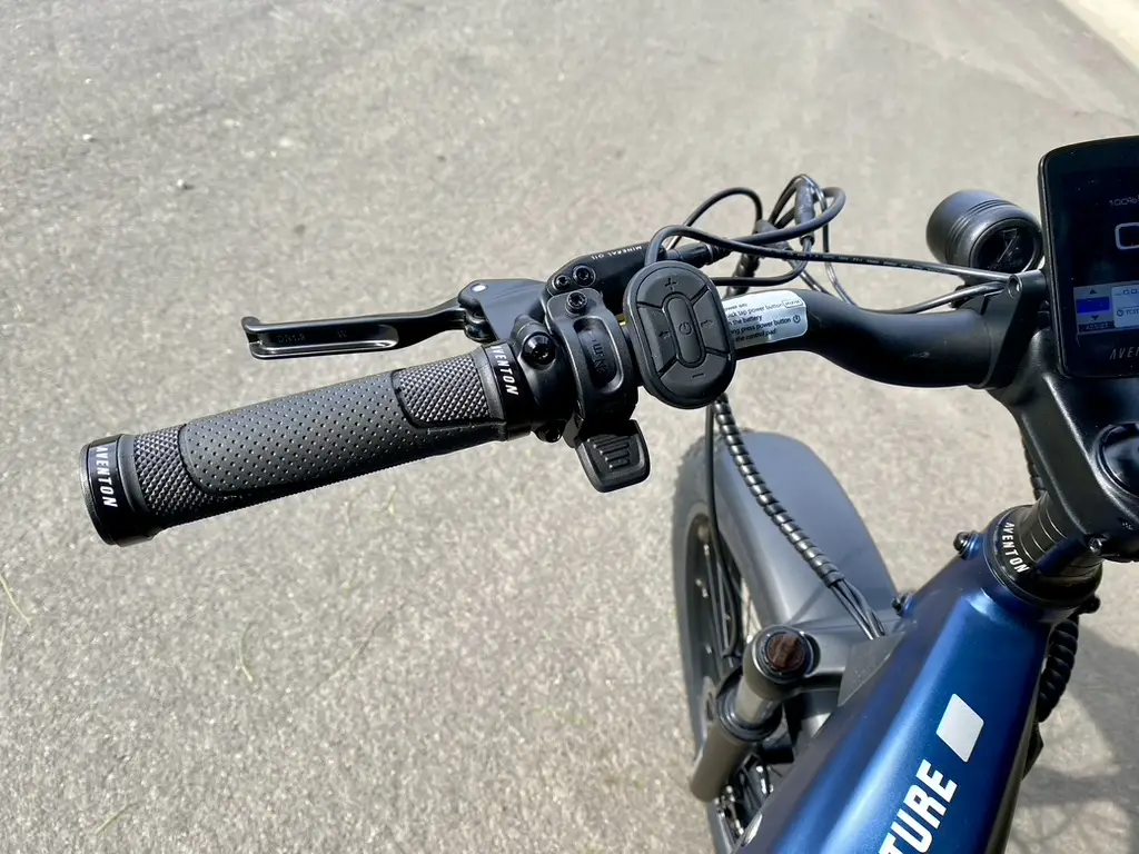 Aventon Aventure 2 Thumb Throttle