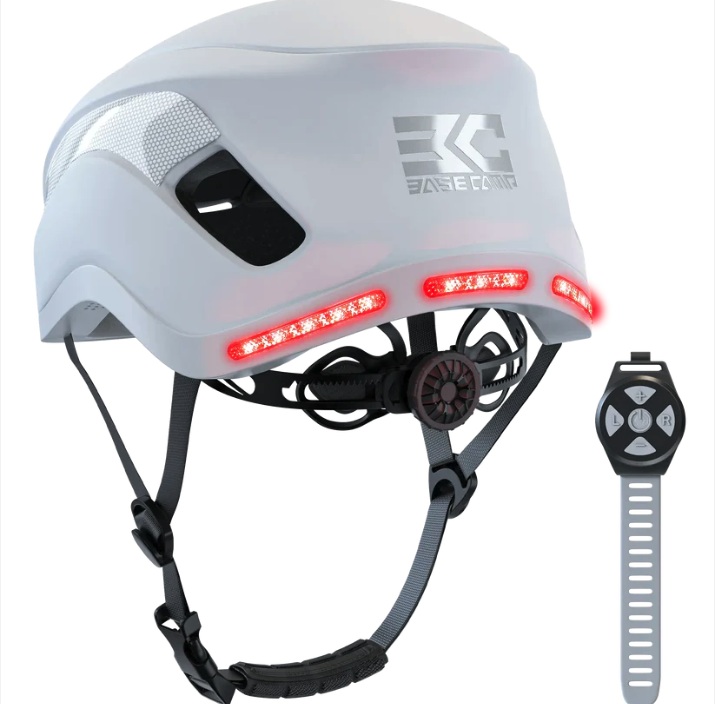 BASE CAMP Smart helmet in white